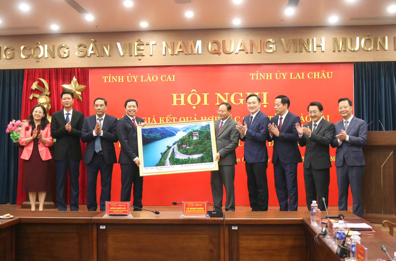 Tỉnh ủy Lào Cai và Lai Châu ký kết biên bản hợp tác giai đoạn 2026 - 2030