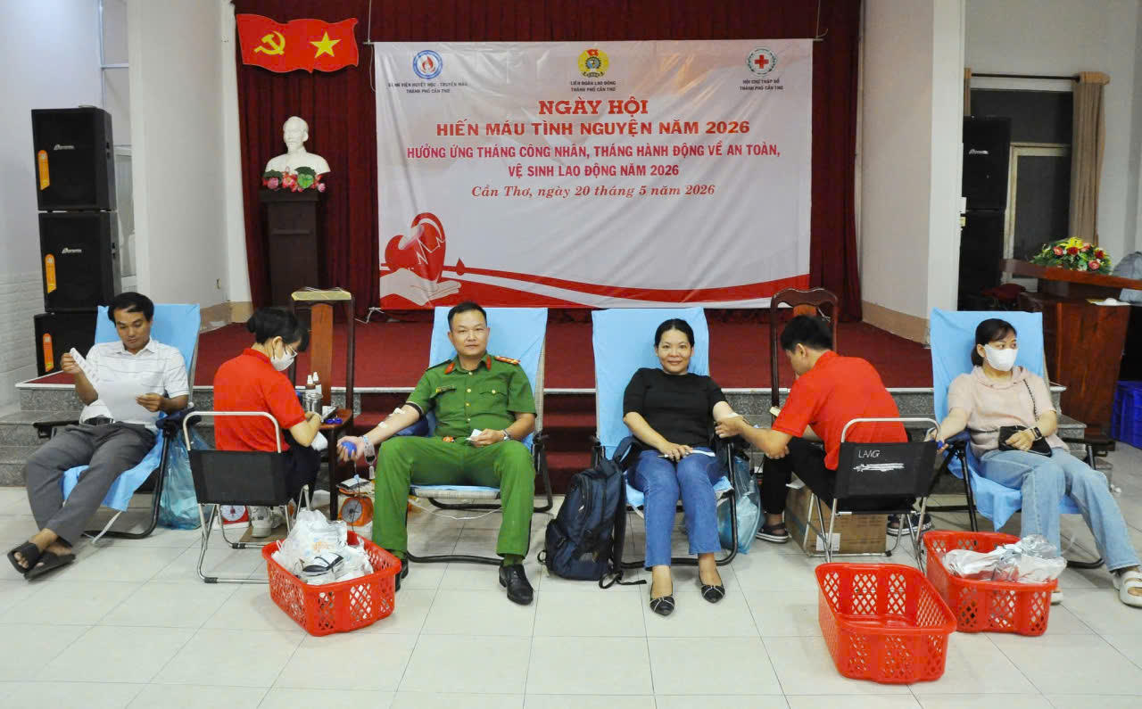Cần Thơ: Trên 500 cán bộ, đoàn viên, viên chức, người lao động hiến máu tình nguyện