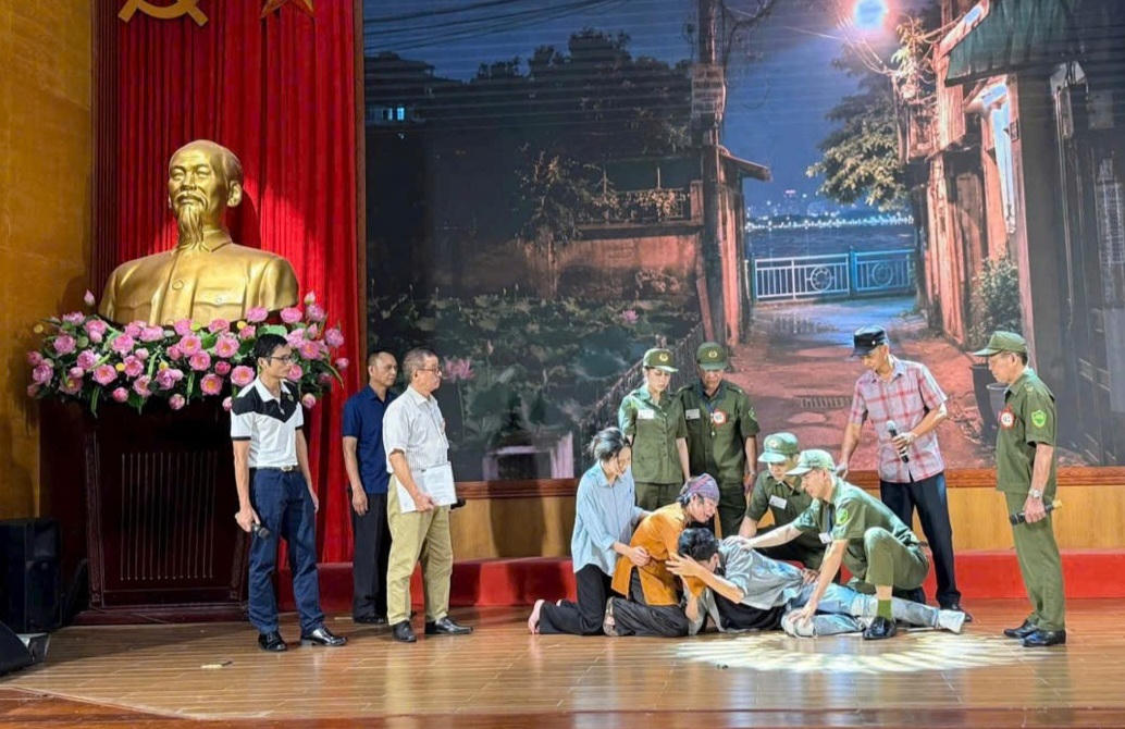 Tiết mục của Đội thi phường Tây Hồ đạt giải nhất.