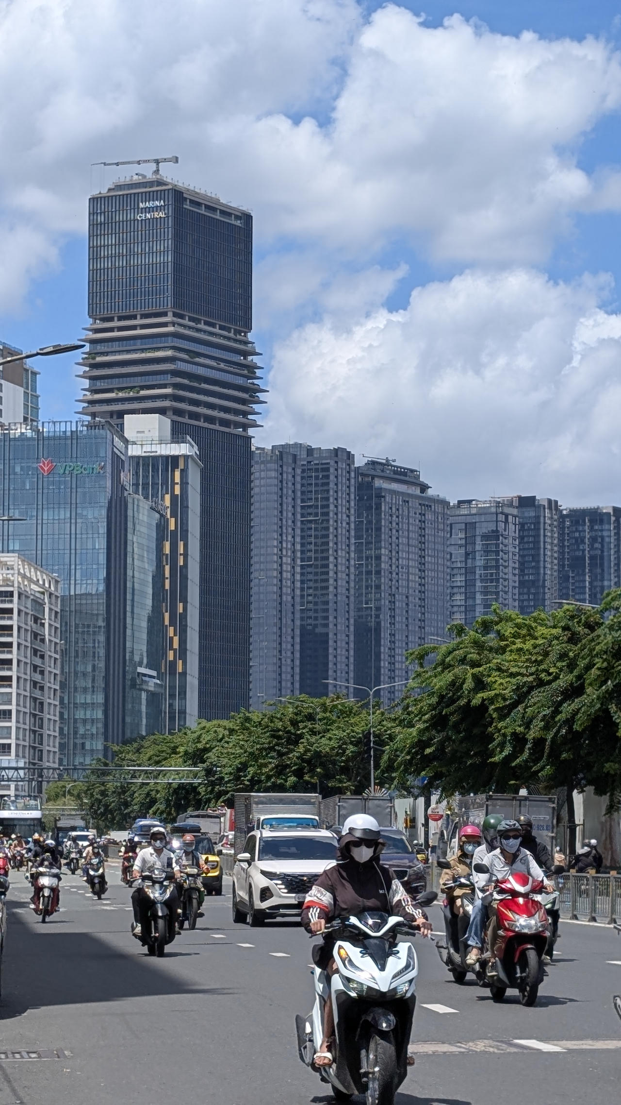 Người dân muốn có những thay đổi căn bản, toàn diện trong mô hình quản trị đô thị...