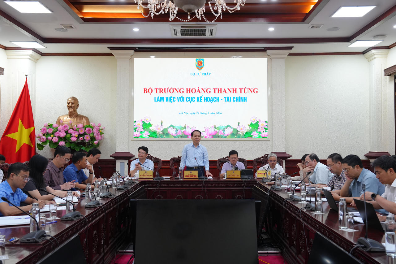 Tăng cường theo dõi, đôn đốc, phấn đấu hoàn thành chỉ tiêu giải ngân vốn đầu tư công