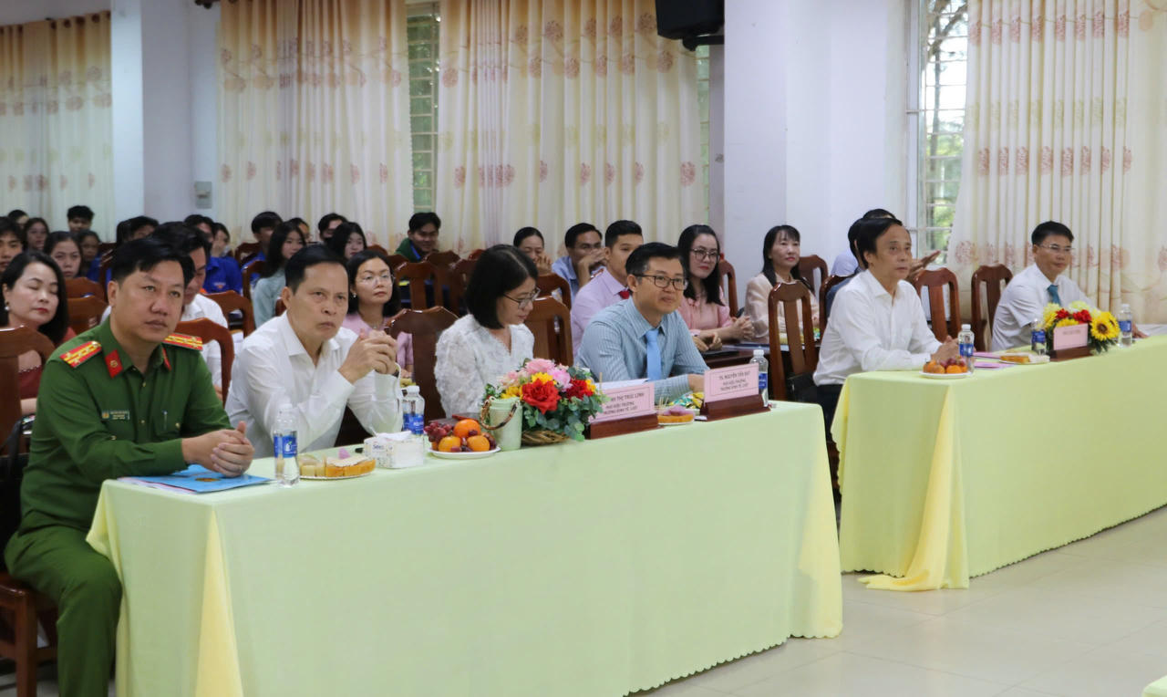 Quang cảnh Hội thảo
