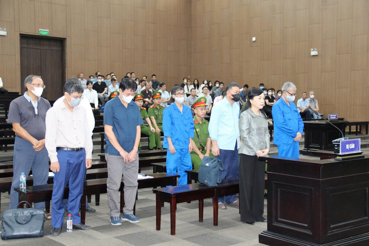 Cựu Bộ trưởng Bộ Y tế Nguyễn Thị Kim Tiến bị đề nghị từ 5-6 năm tù Cựu Bộ trưởng Bộ Y tế Nguyễn Thị Kim Tiến bị đề nghị từ 5-6 năm tù