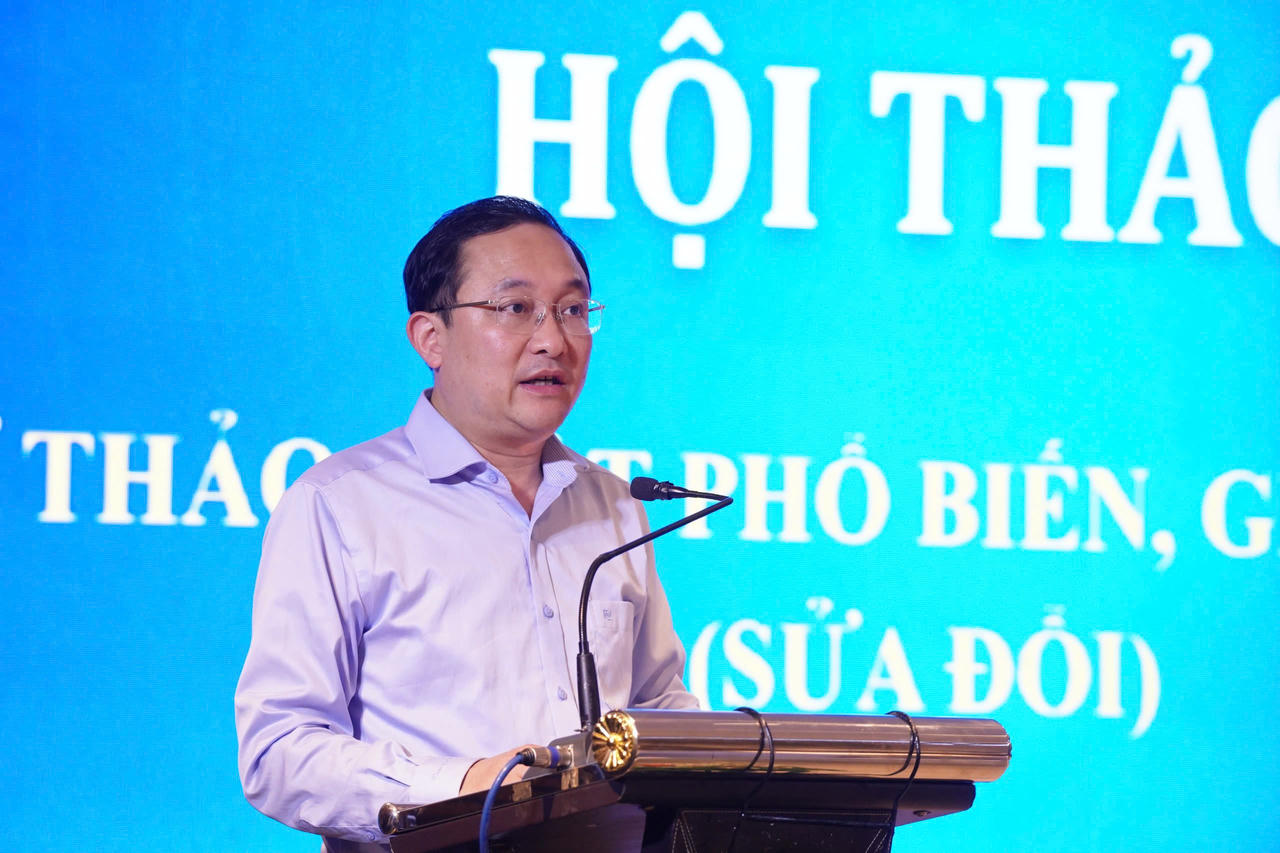 Ông Phan Hồng Nguyên - Phó Cục trưởng Cục Phổ biến, giáo dục pháp luật và Trợ giúp pháp lý, phát biểu.