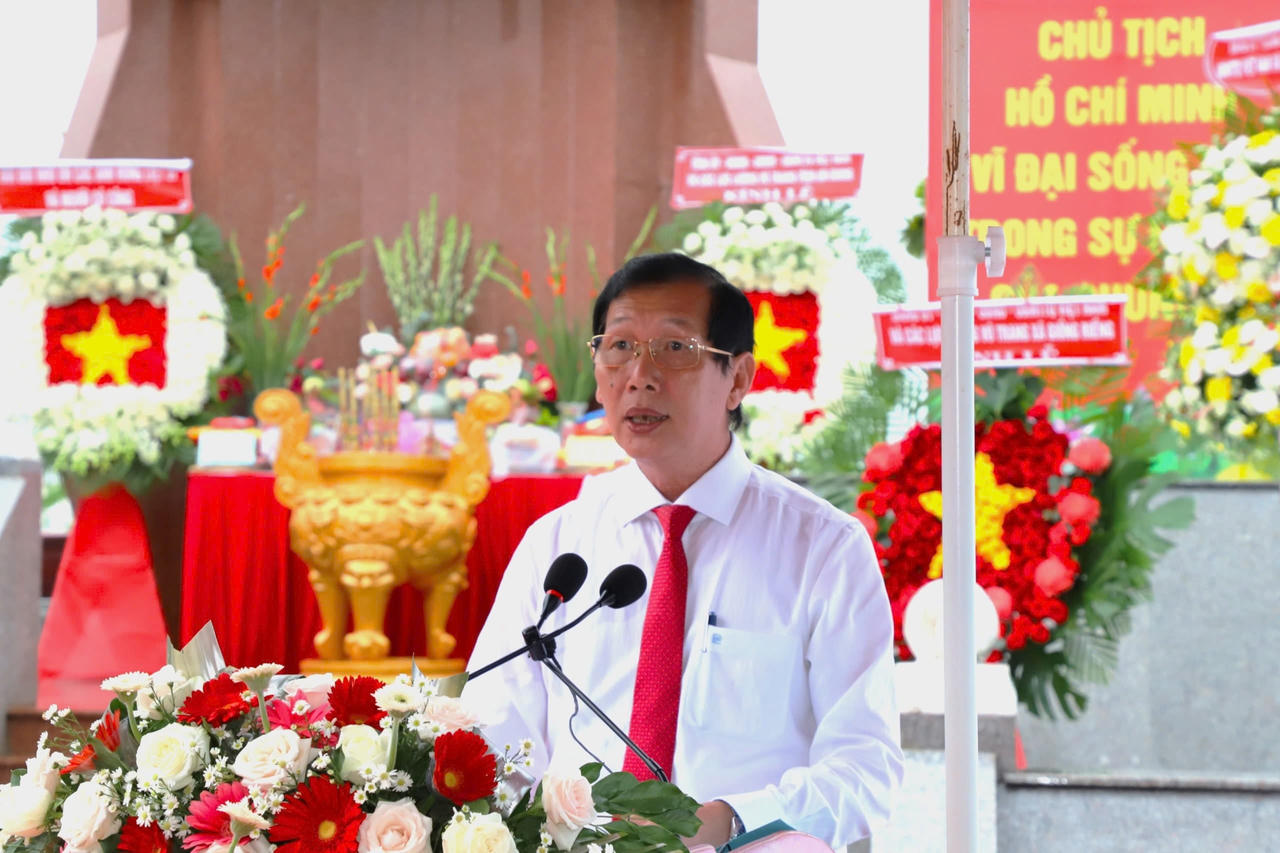 Phó Chủ tịch UBND tỉnh An Giang Lê Văn Phước phát biểu tại buổi Lễ