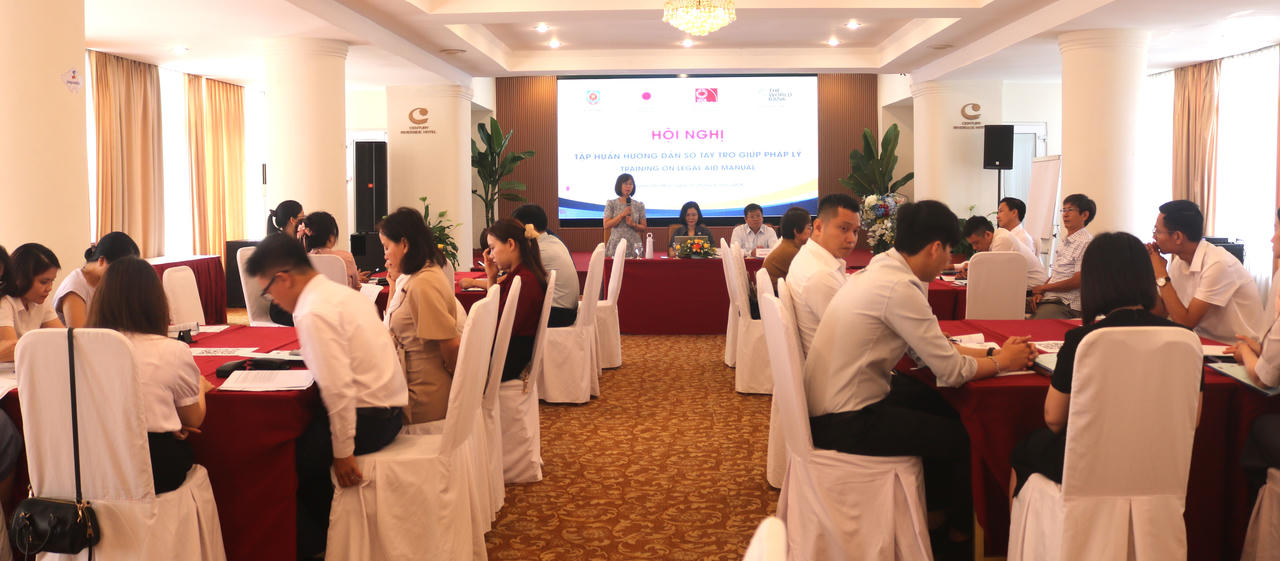 Hội nghị có sự tham gia của lãnh đạo Trung tâm TGPL nhà nước, trợ giúp viên pháp lý, chuyên viên pháp lý các tỉnh, thành phố: Huế, TP Hồ Chí Minh, Đà Nẵng, Quảng Trị, Quảng Ngãi, Phú Thọ, Nghệ An và Hà Tĩnh.