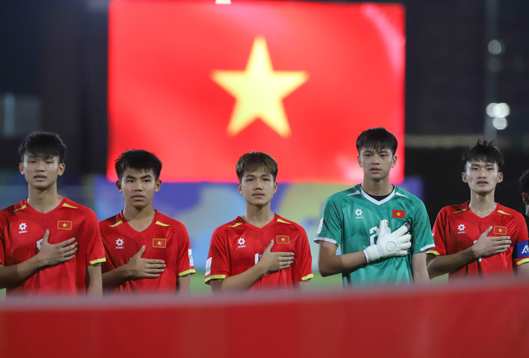 Sau Vòng chung kết U17 châu Á 2026, HLV trưởng Cristiano Roland tiếp tục xây dựng đội bóng cũng như kế hoạch hướng tới FIFA U17 World Cup 2026. (Ảnh VFF)