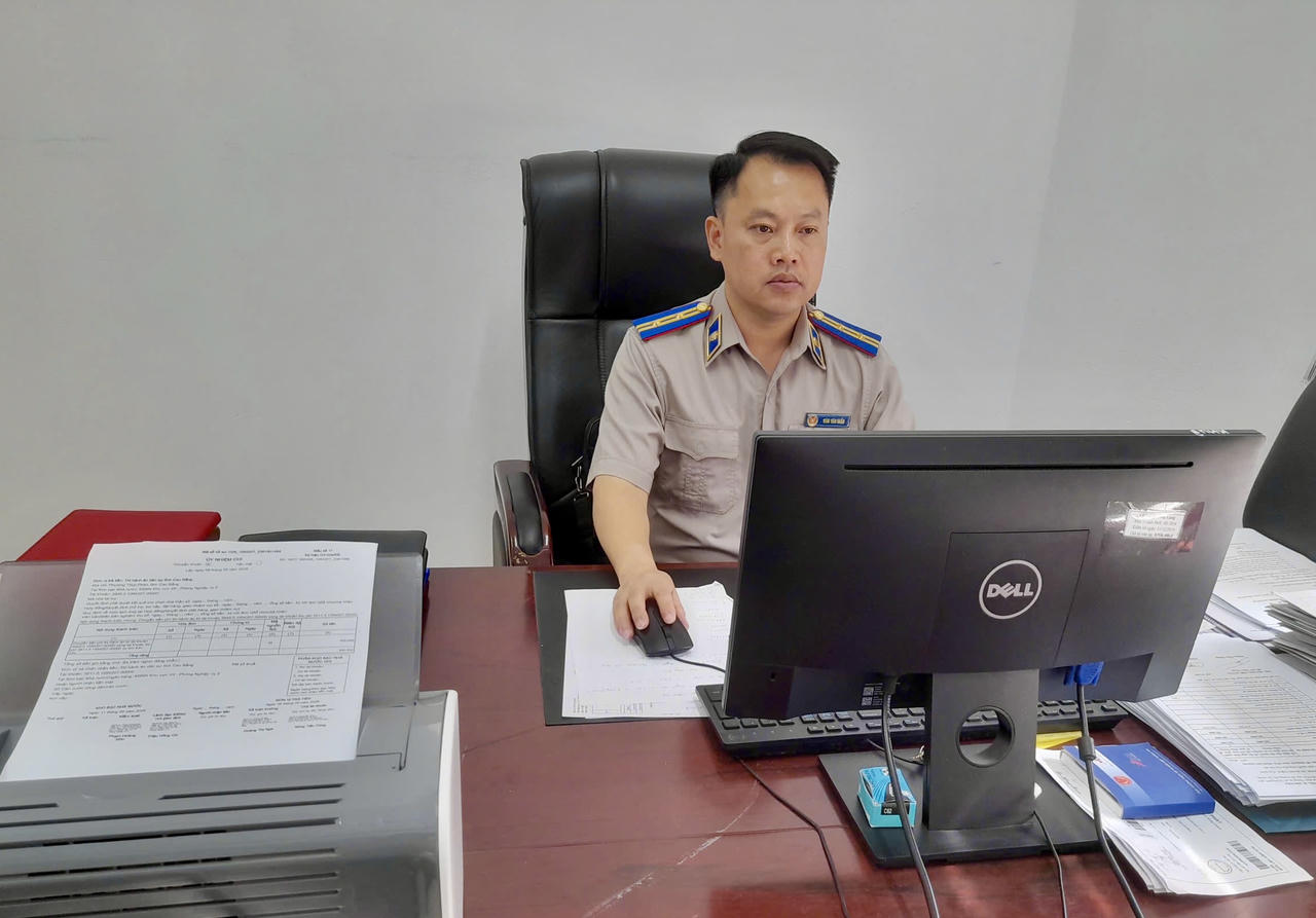 Người đi tìm "dấu vết thực địa" trong mỗi bản án thi hành ở vùng cao
