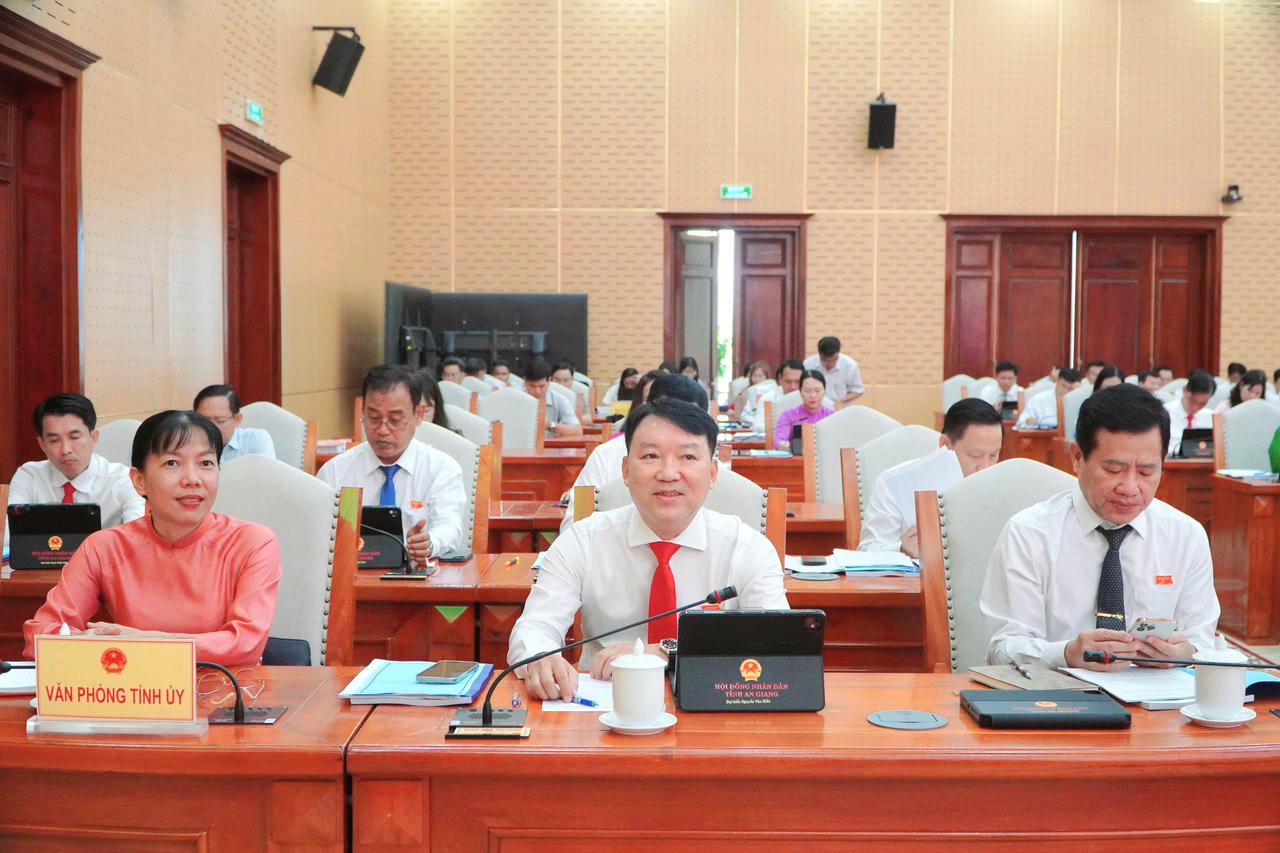 HĐND tỉnh An Giang thông qua nhiều nghị quyết quan trọng, kiện toàn nhân sự tỉnh
