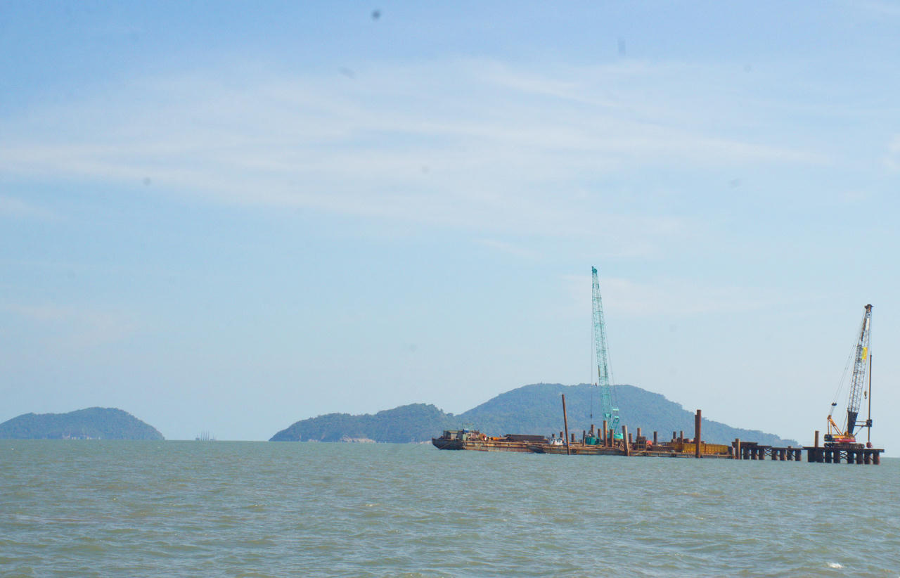 Các dự án trọng điểm trên đảo Hòn Khoai, nhất là cảng biển tổng hợp, được kỳ vọng tạo động lực mới cho phát triển kinh tế biển Cà Mau.