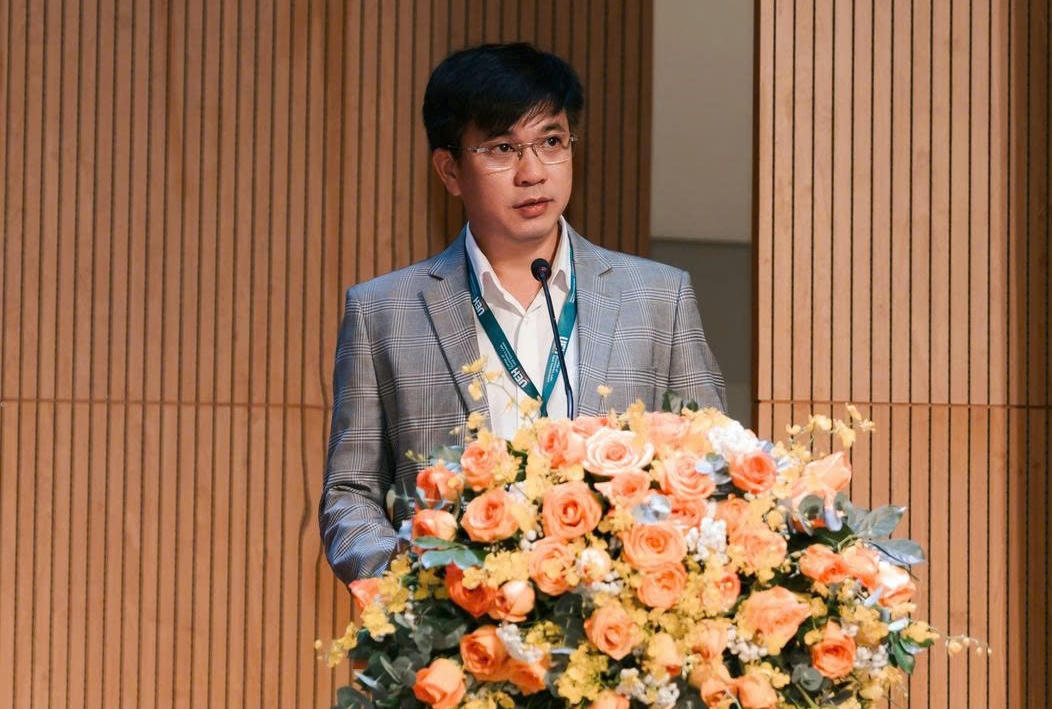 PGS.TS Bùi Quang Hùng - Giám đốc Đại học Kinh tế TP HCM phát biểu khai mạc hội thảo&nbsp;
