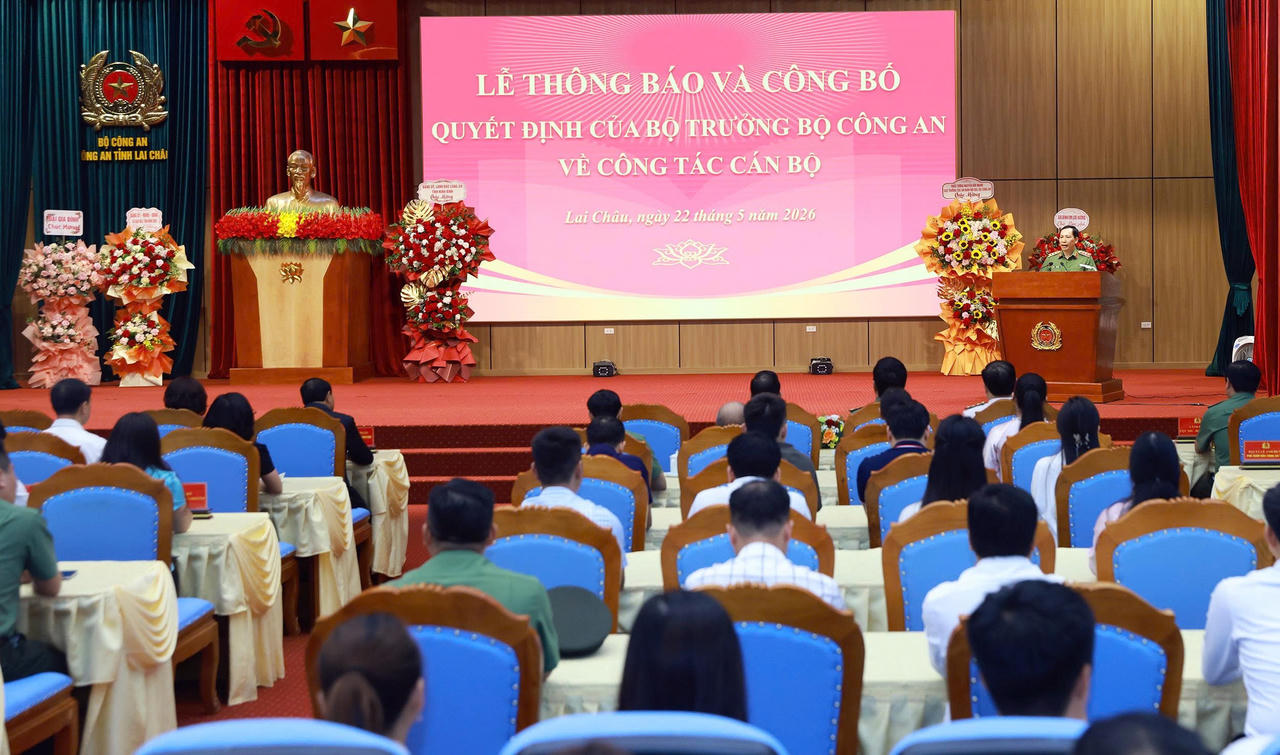 Quang cảnh buổi lễ.