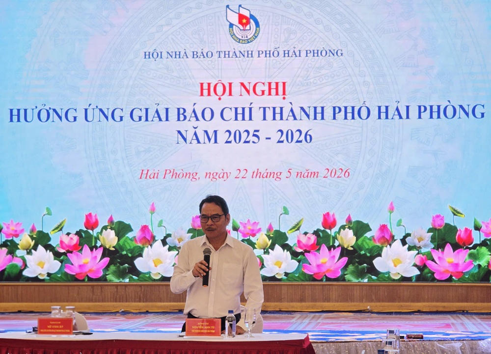 Ông Nguyễn Anh Tú, Chủ tịch Hội Nhà báo Hải Phòng phát biểu tại hội nghị.