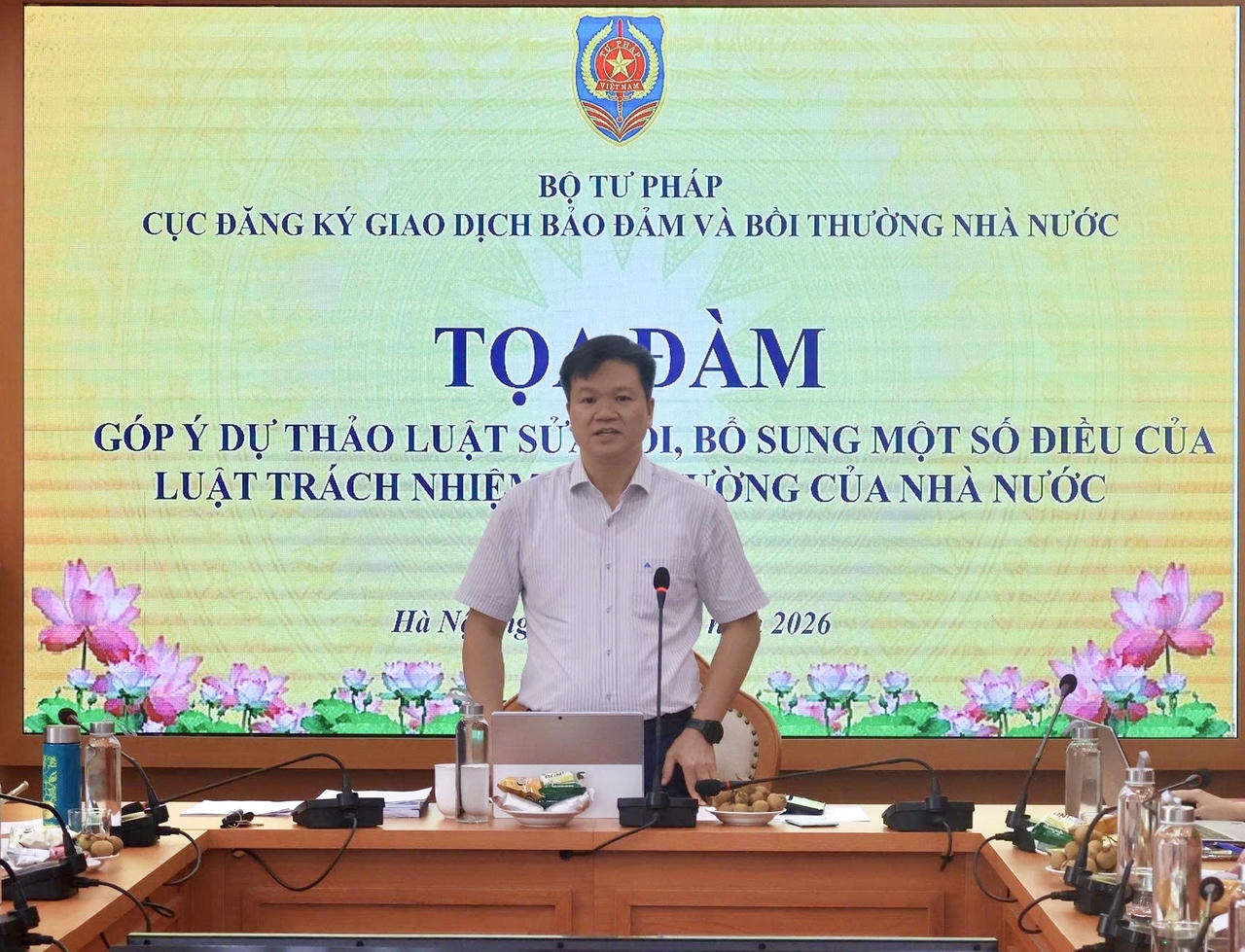 Phó Cục trưởng Cục Đăng ký giao dịch bảo đảm và Bồi thường nhà nước Nguyễn Ngọc Vũ phát biểu.