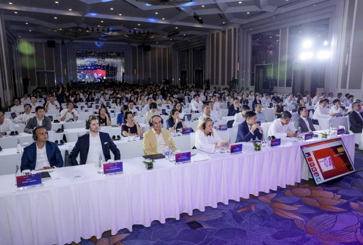Hội thảo “Chuyển đổi số: Xu hướng và Tầm nhìn chiến lược” do VietinBank tổ chức.