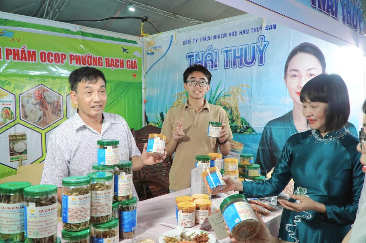An Giang khai mạc Ngày hội du lịch, ẩm thực và xúc tiến thương mại OCOP năm 2026