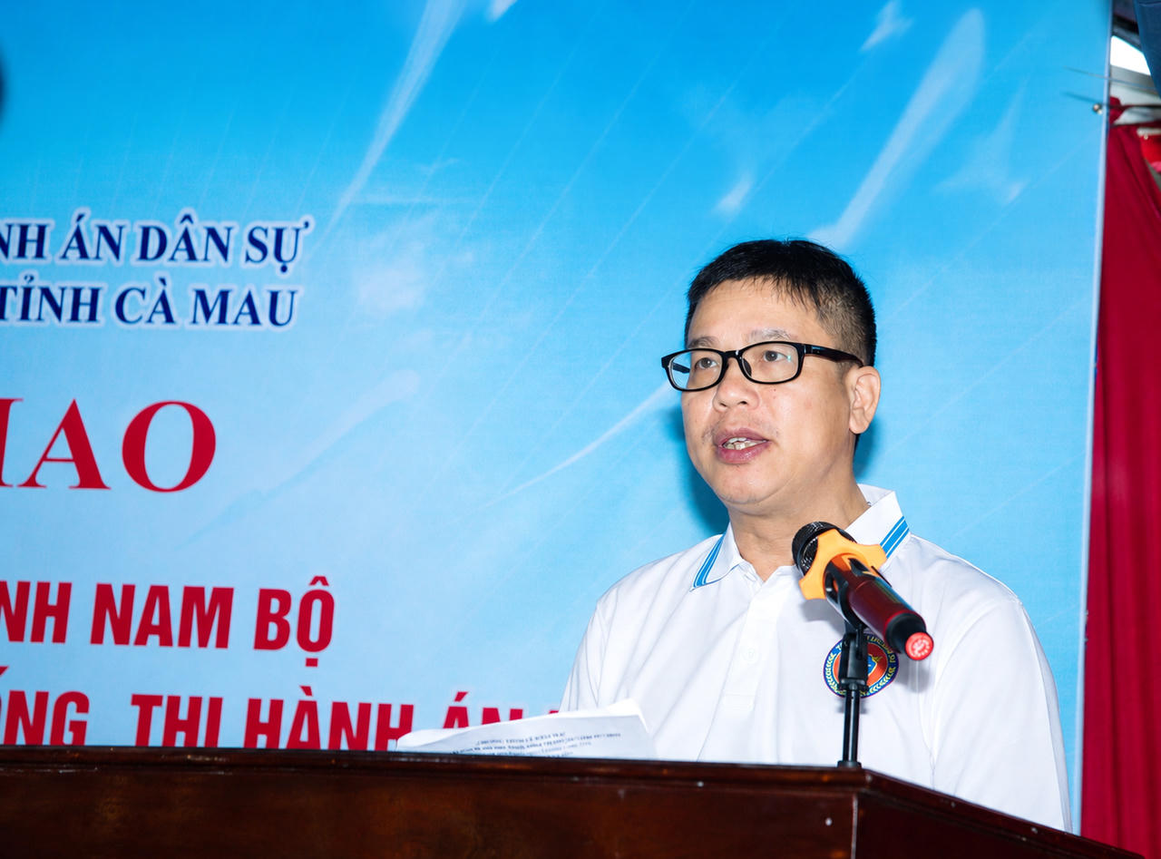 Ông Phan Huy Hiếu - Phó Cục trưởng Cục Quản lý THADS (Bộ Tư pháp), Trưởng Ban Tổ chức Hội thao phát biểu chỉ đạo.