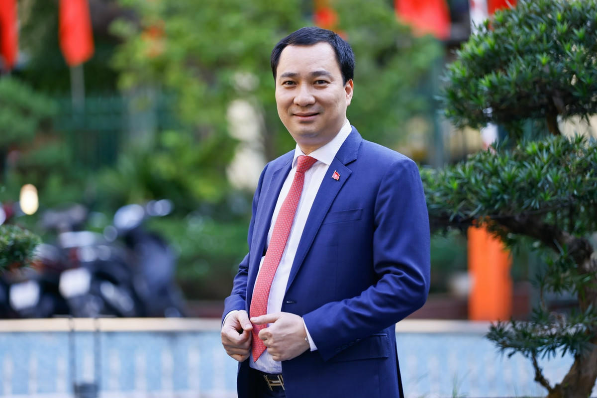 Tiến sĩ Vũ Văn Tiến - Đại biểu Quốc hội khóa XVI, Ủy viên chuyên trách Ủy ban Văn hóa và Xã hội của Quốc hội (Ảnh: Tư liệu).
