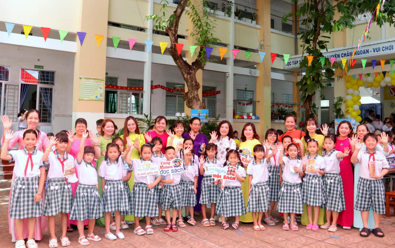 Cần Thơ: Khai mạc Hội sách chào hè, lan tỏa văn hóa đọc trong gia đình và học đường