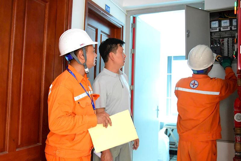 Từ ngày 25/5, chủ nhà thu sai giá điện cho thuê trọ sẽ bị phạt 20 triệu đồng trở lên
