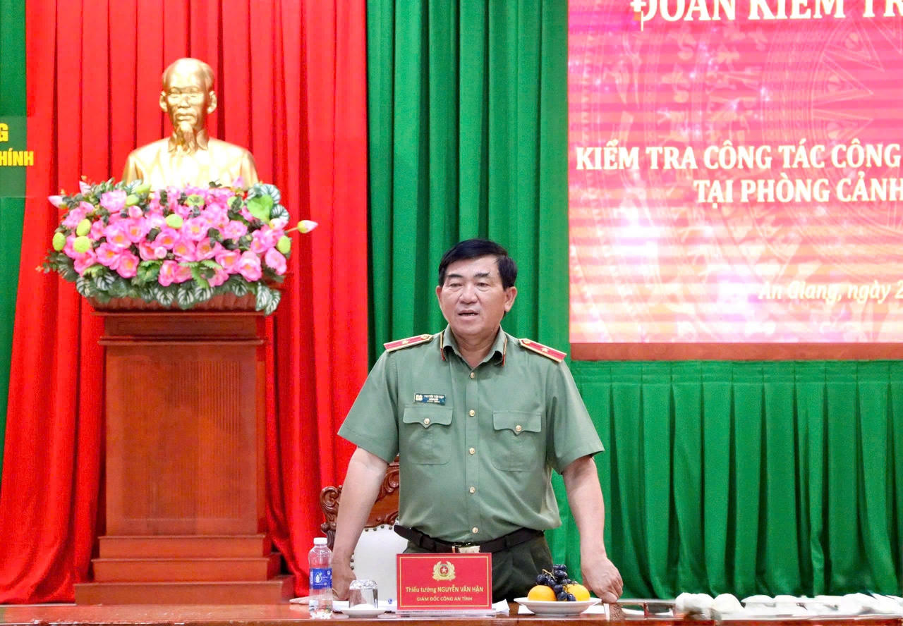 Thiếu tướng Nguyễn Văn Hận, Giám đốc Công an tỉnh An Giang phát biểu&nbsp;