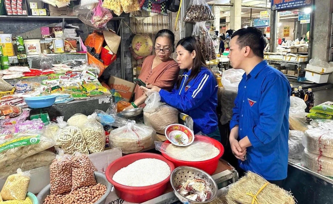 Thí điểm hỗ trợ hộ 10.000 kinh doanh Đà Nẵng chuyển đổi số