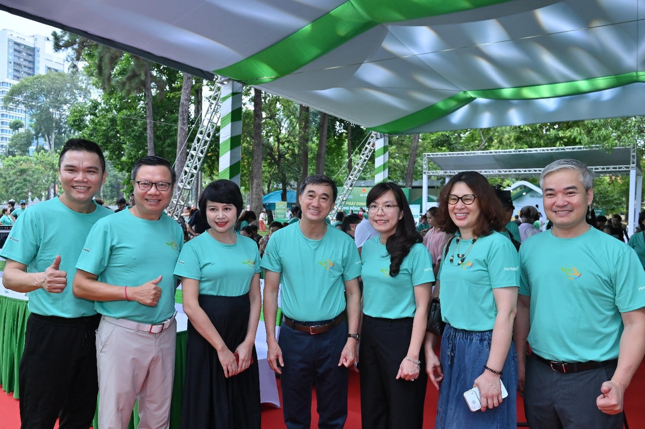 Herbalife Việt Nam đồng hành lan tỏa lối sống lành mạnh tại Ngày Dinh dưỡng Cộng đồng Việt Nam lần thứ 6