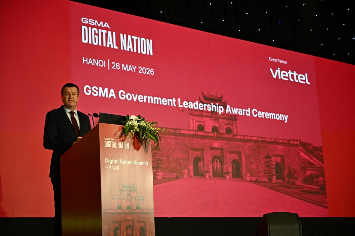 Ông Julian Gorman, Giám đốc khu vực Châu Á - Thái Bình Dương của GSMA phát biểu tại Hội nghị Quốc gia Số Hà Nội 2026 (ảnh BTC).