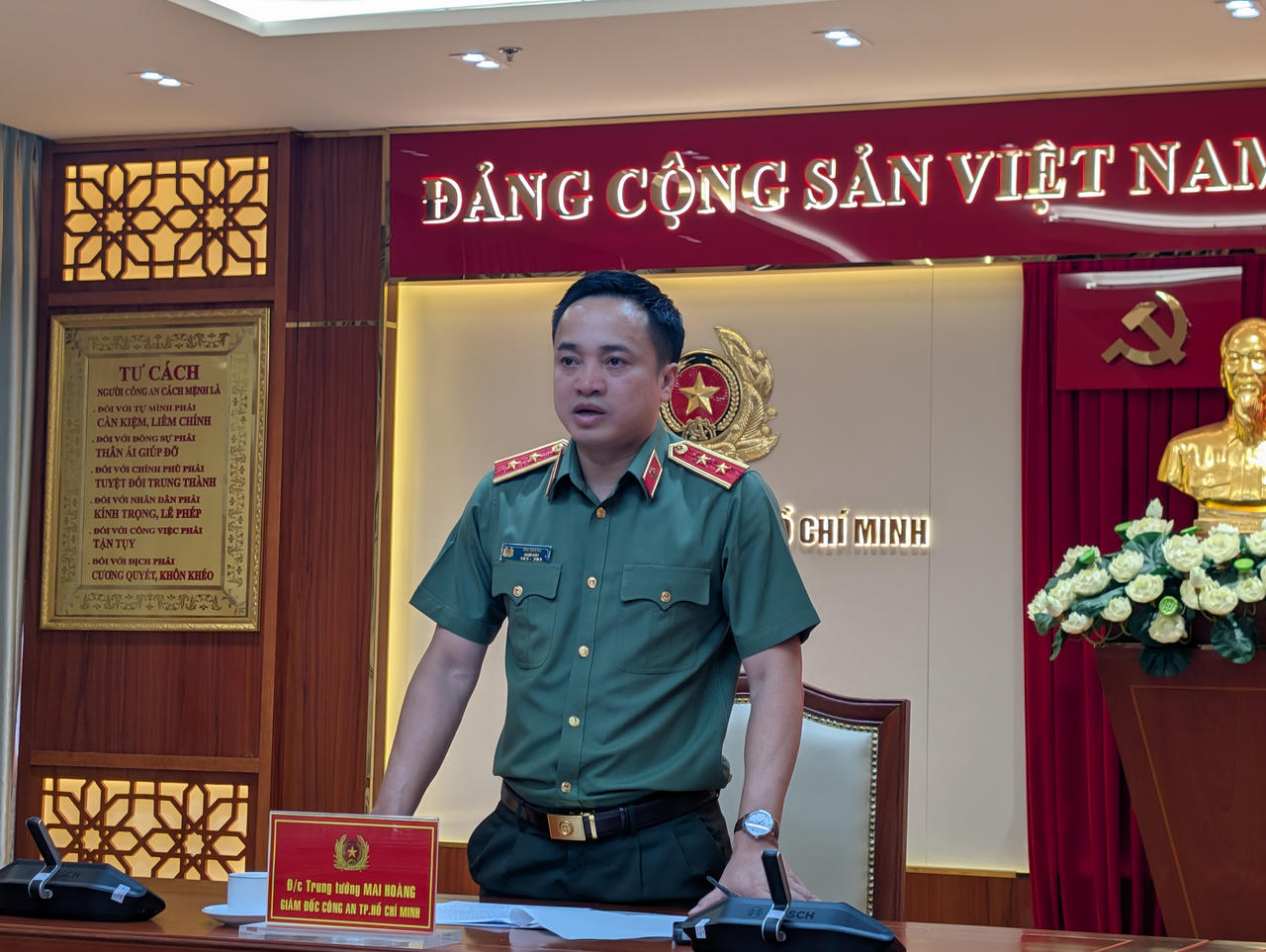 Công an TP Hồ Chí Minh họp báo thông tin vụ án mạng do hai người nước ngoài thực hiện Công an TP Hồ Chí Minh họp báo thông tin vụ án mạng do hai người nước ngoài thực hiện