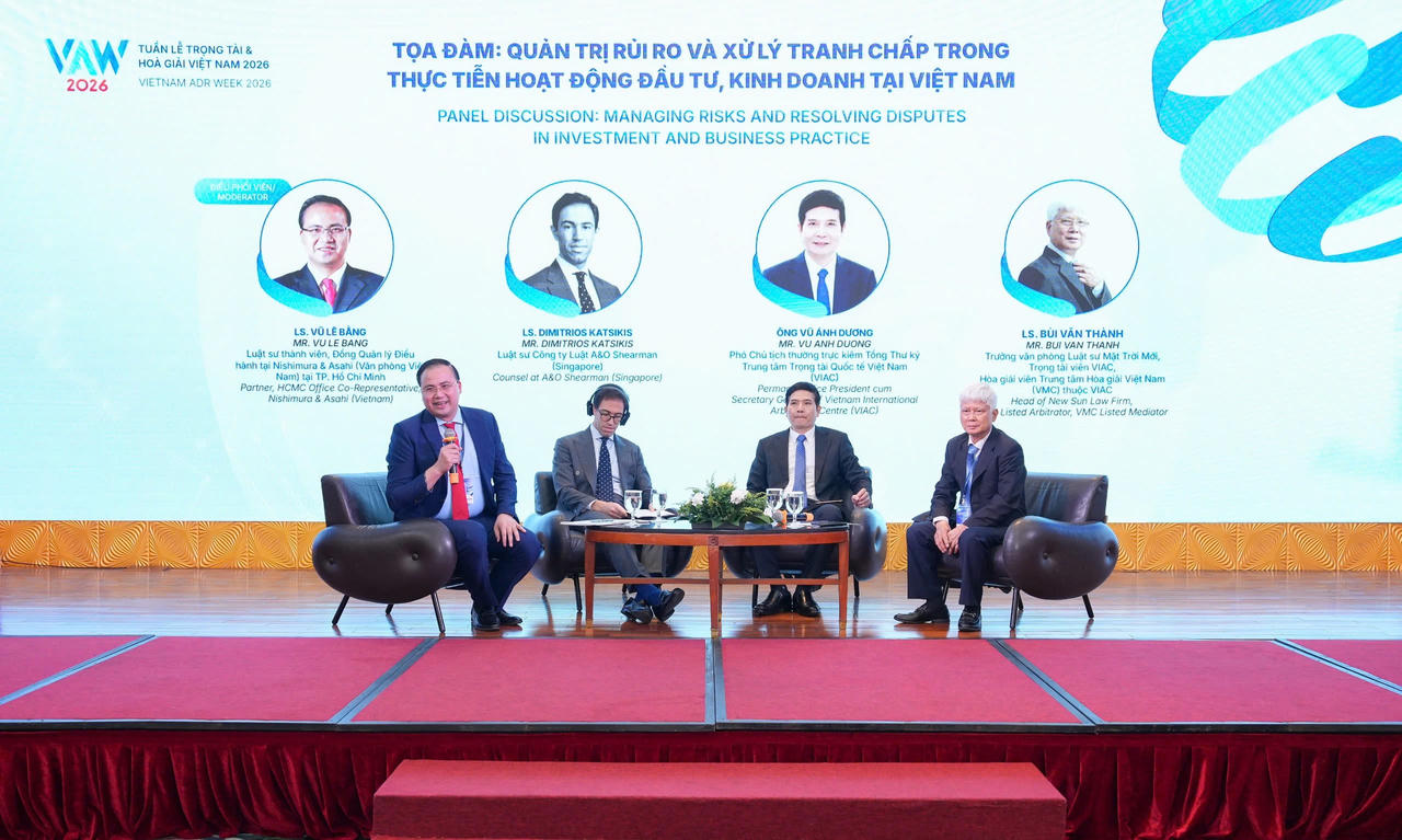 Tọa đàm "Quản trị rủi ro và xử lý tranh chấp trong thực tiễn hoạt động đầu tư, kinh doanh tại Việt Nam".