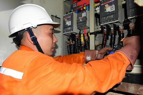 Liên tục kiểm tra dòng điện sẵn sàng cho việc san tải 