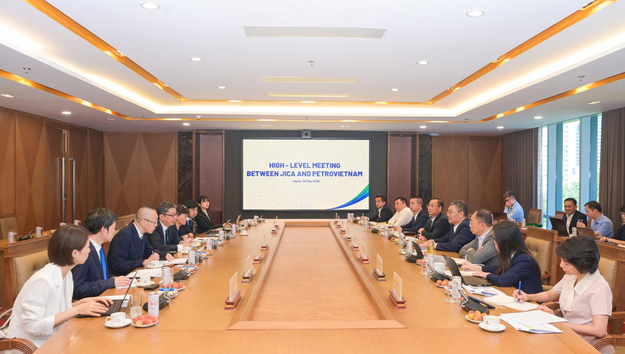 Quang cảnh buổi làm việc giữa&nbsp;Petrovietnam và&nbsp;JICA.