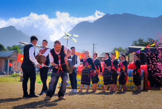 Xã Hướng Lập thành lập ba đội văn nghệ cồng chiêng tại các thôn Cù Bai, Trăng - Tà Puồng và Ka Tiêng.