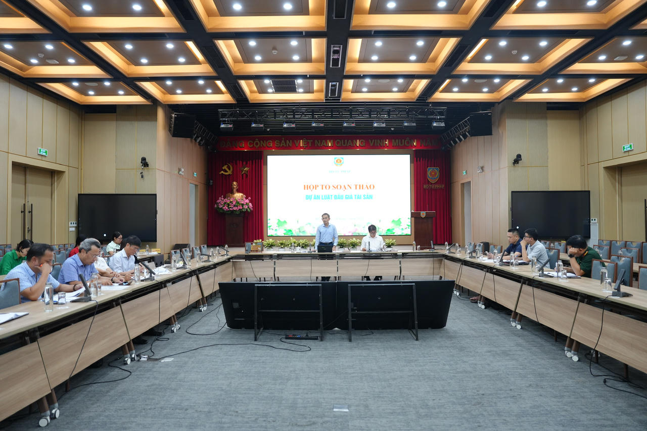 Đẩy mạnh chuyển đổi số, minh bạch hóa hoạt động đấu giá tài sản