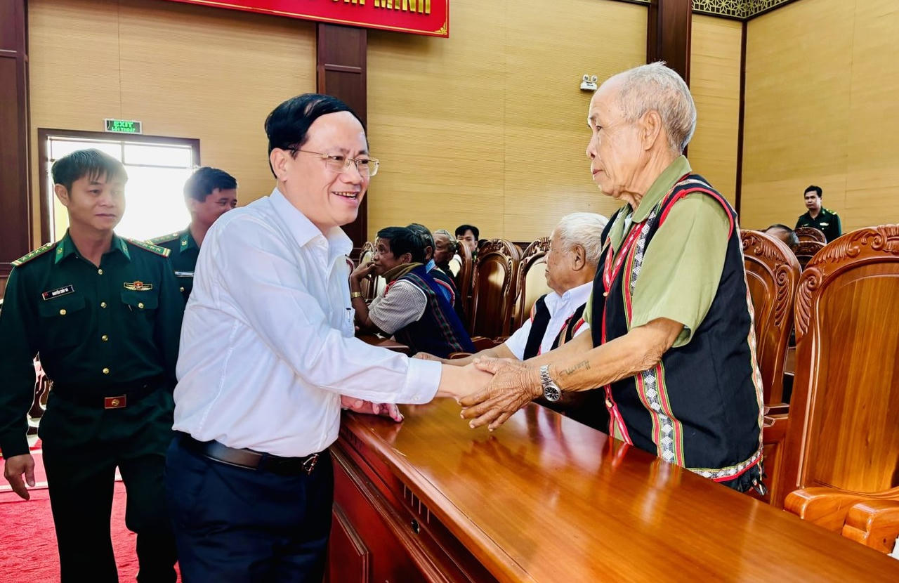 Gia Lai nâng cao chất lượng đội ngũ cán bộ, công chức người dân tộc thiểu số