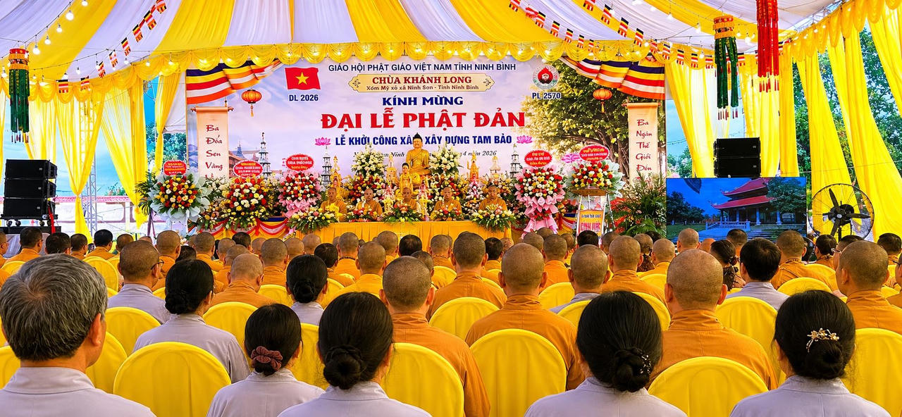Quang cảnh đại lễ Phật đản và lễ khởi công xây dựng tam bảo chùa Khánh Long