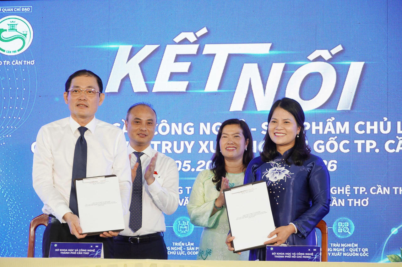 Ký kết thỏa thuận hợp tác giữa Sở Khoa học và Công nghệ TP Cần Thơ và Sở Khoa học và Công nghệ TP Hồ Chí Minh.