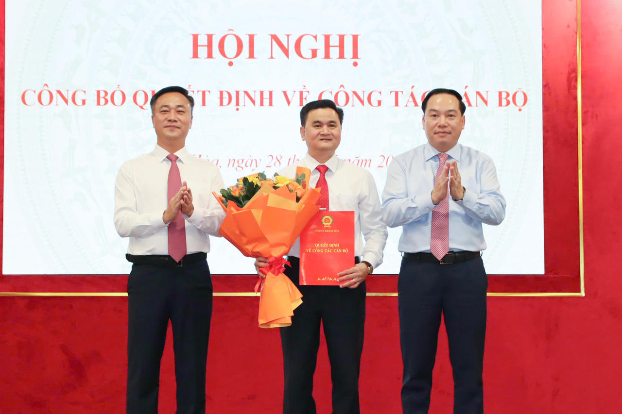 Khánh Hòa điều động, chỉ định, bổ nhiệm nhiều cán bộ lãnh đạo