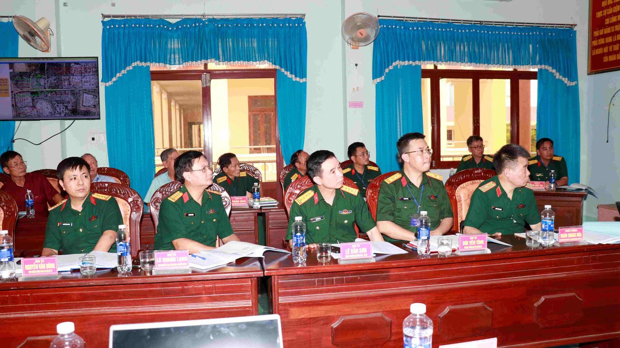 Làm rõ thông tin về rãnh mộ các liệt sĩ Trung đoàn 24A hy sinh năm 1968 tại Kon Tum