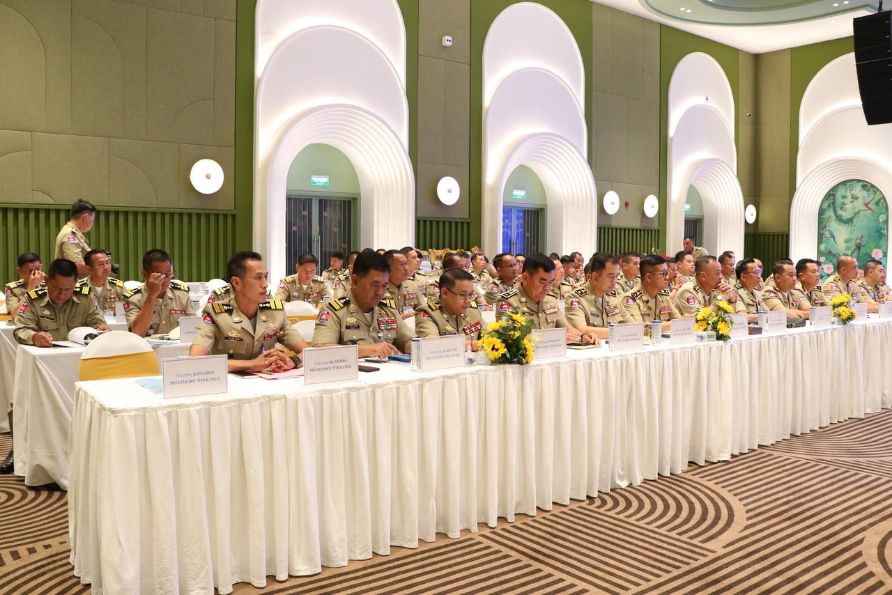 Công an 6 tỉnh Việt Nam – Campuchia tăng cường phối hợp bảo vệ an ninh tuyến biên giới