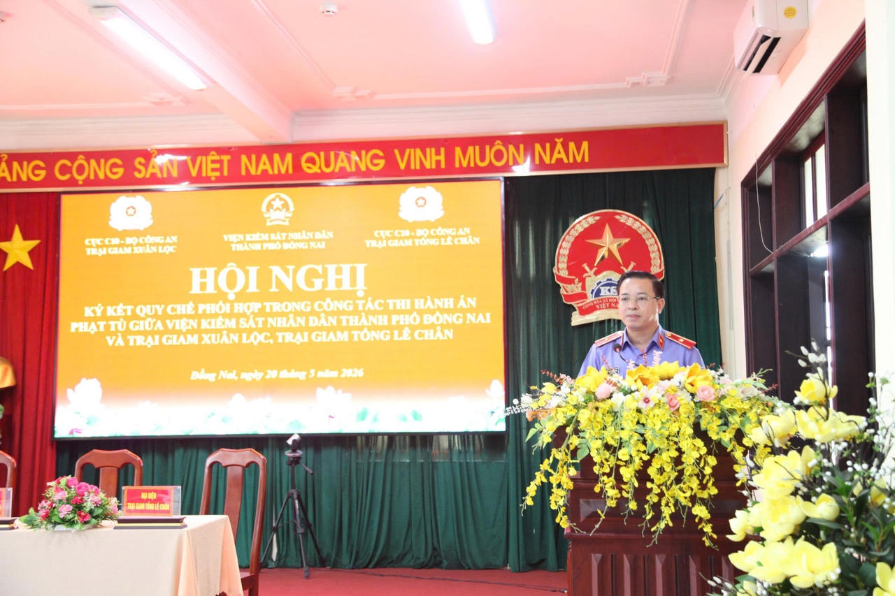 Đồng chí&nbsp;Nguyễn Quốc Hân – Viện trưởng VKSND TP Đồng Nai phát biểu tại lễ ký kết với các đơn vị.
