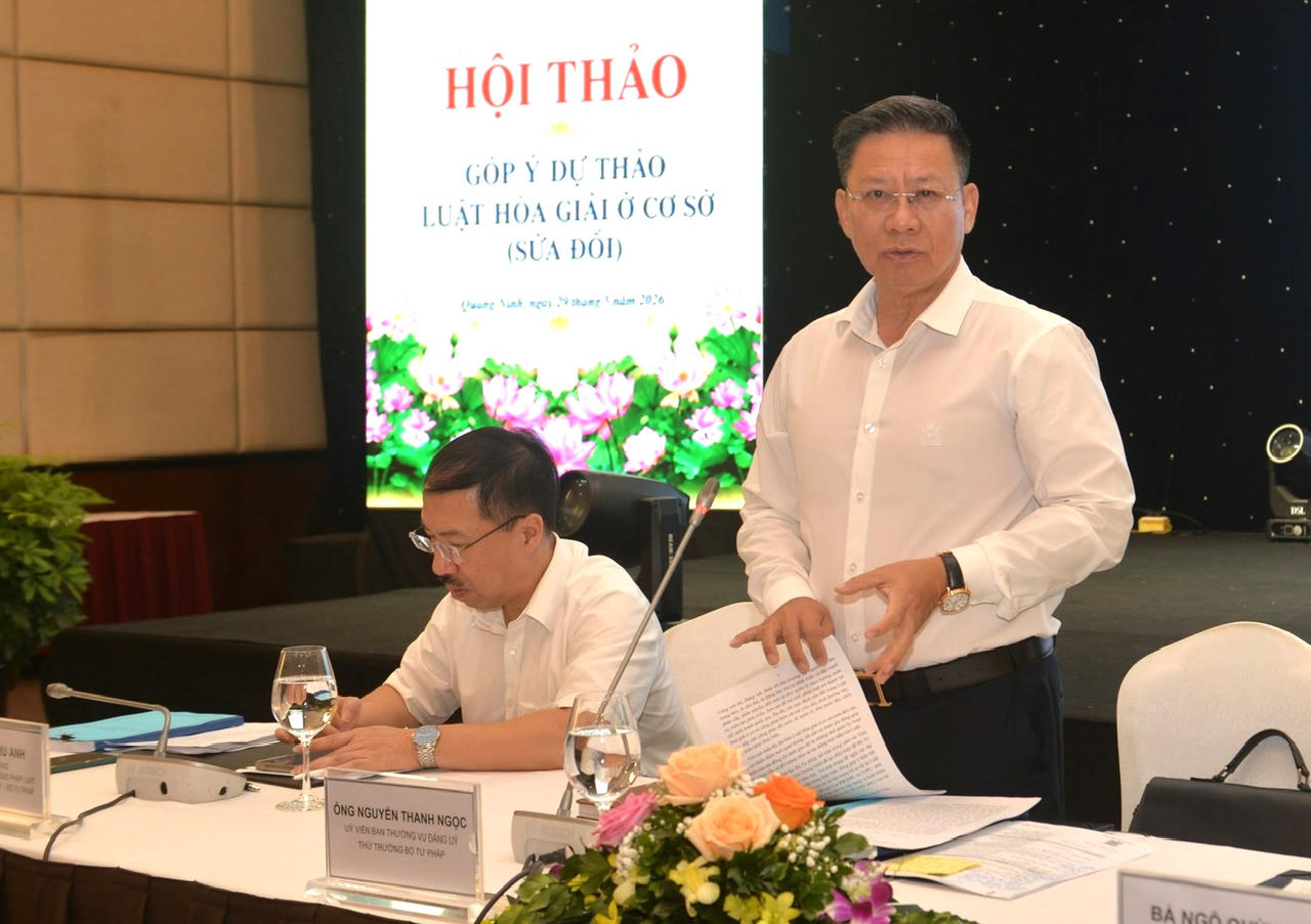 Thứ trưởng Nguyễn Thanh Ngọc chia sẻ, việc sửa đổi Luật Hòa giải ở cơ sở là yêu cầu cần thiết nhằm bảo đảm tính đồng bộ, thống nhất của hệ thống pháp luật và đáp ứng yêu cầu thực tiễn trong giai đoạn mới