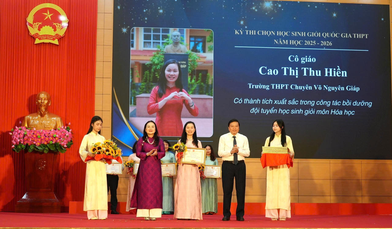 Quảng Trị: Lan tỏa ‘Khát vọng tri thức’, vinh danh tài năng trẻ