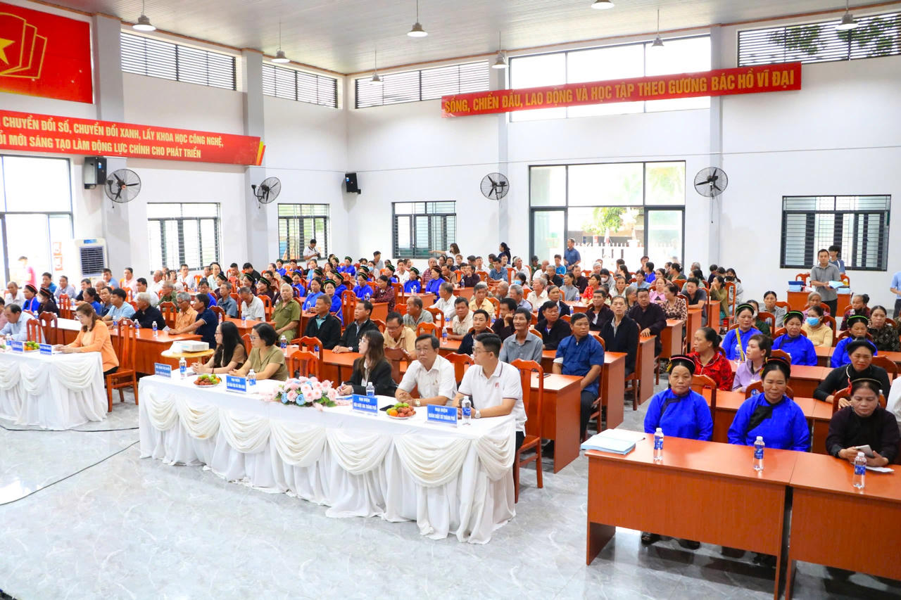 Toàn cảnh hội nghị