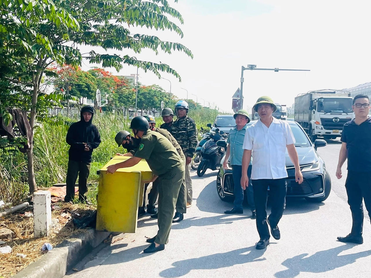 Phường An Phong (Hải Phòng) ra quân lập lại trật tự đường hè, bảo đảm mỹ quan đô thị