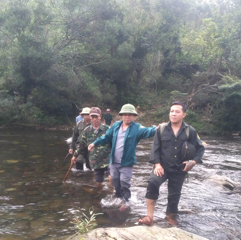 Canh lửa giữ rừng giữa chảo lửa miền Trung