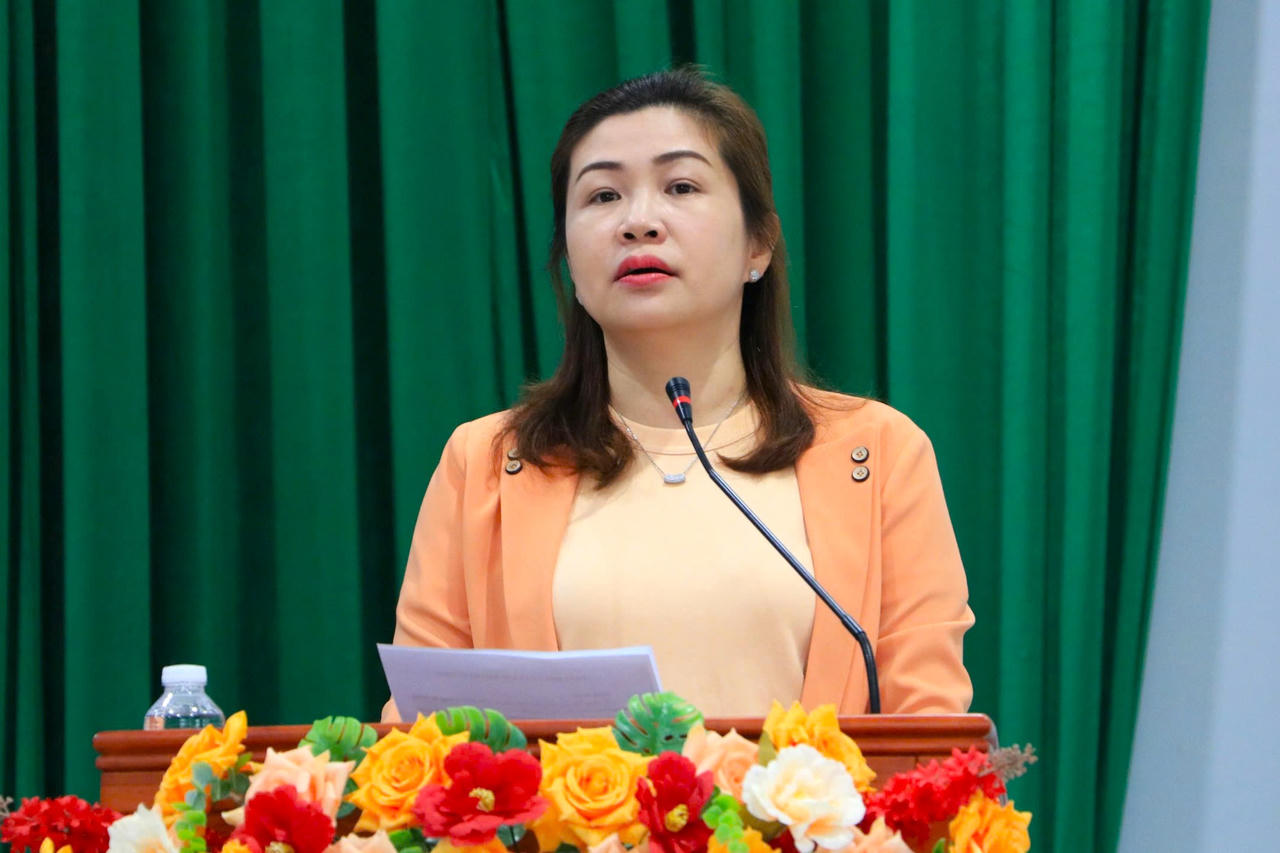 Phó Giám đốc sở Tư pháp Đồng Nai Lý Hậu Hồng Lê phát biểu