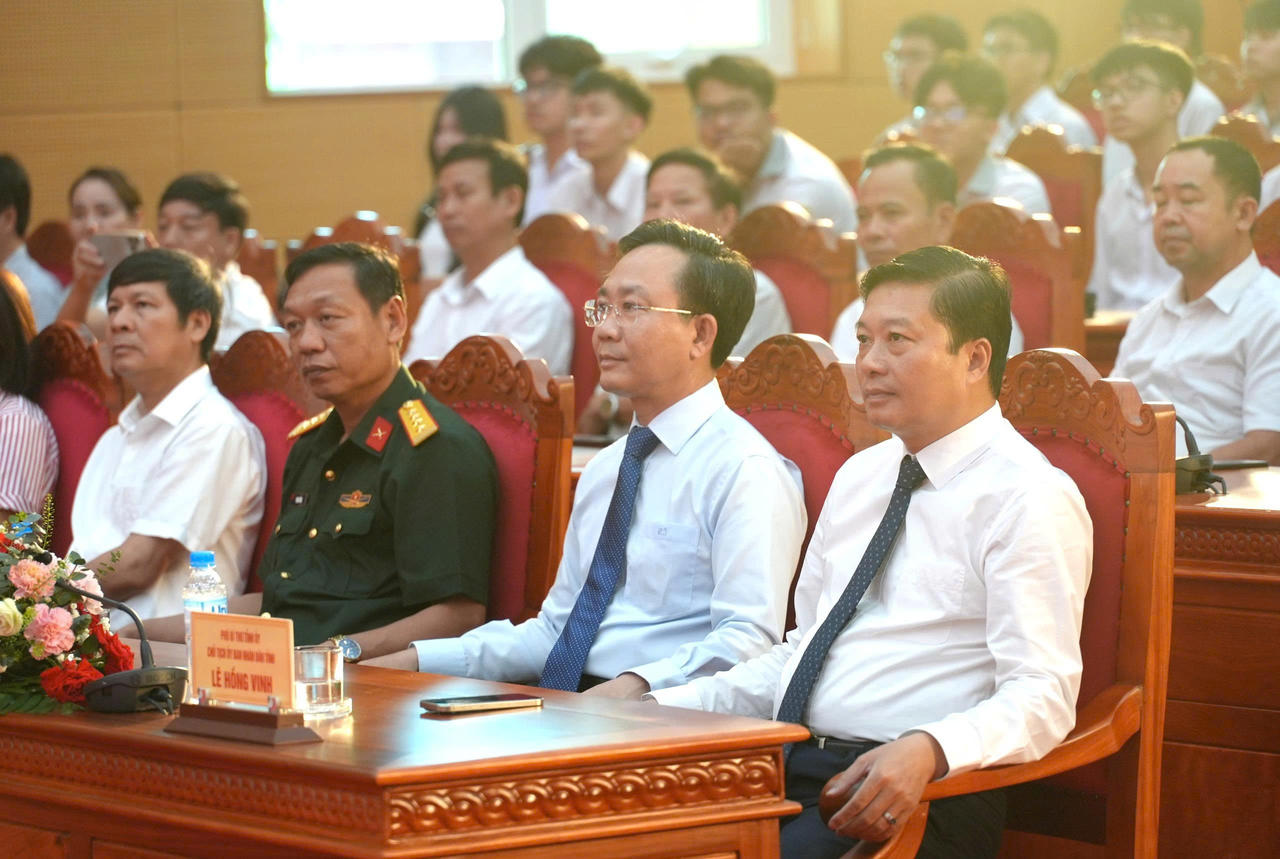Quảng Trị: Lan tỏa ‘Khát vọng tri thức’, vinh danh tài năng trẻ