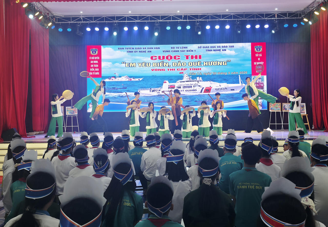 100 học sinh Nghệ An tranh tài tại vòng chung kết Cuộc thi 'Em yêu biển, đảo quê hương'