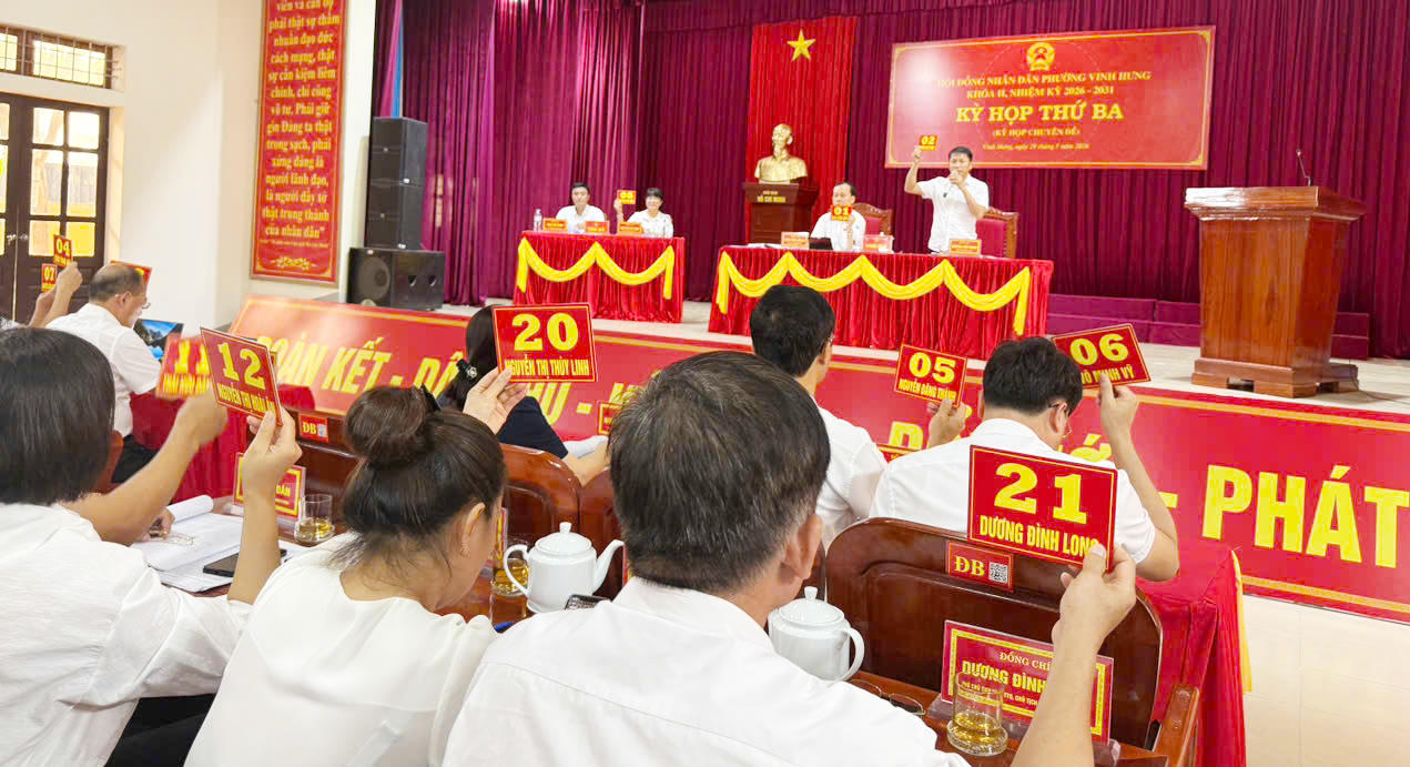 Sự đồng thuận thể hiện trong những nghị quyết của HĐND phường Vinh Hưng